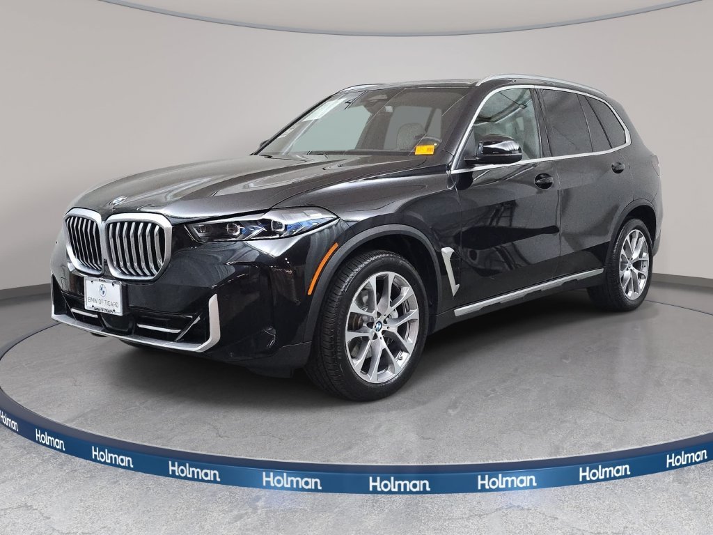 Used 2025 Black Sapphire Metallic BMW xDrive40i image 1