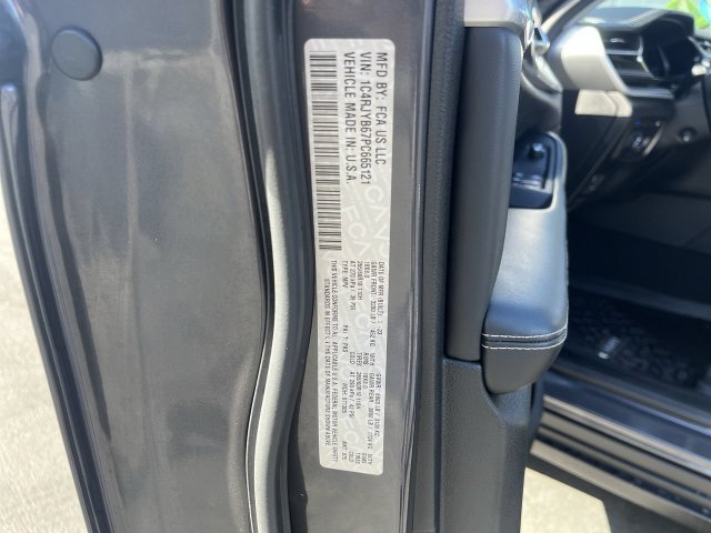 Used 2023 Gray Jeep BASE image 34