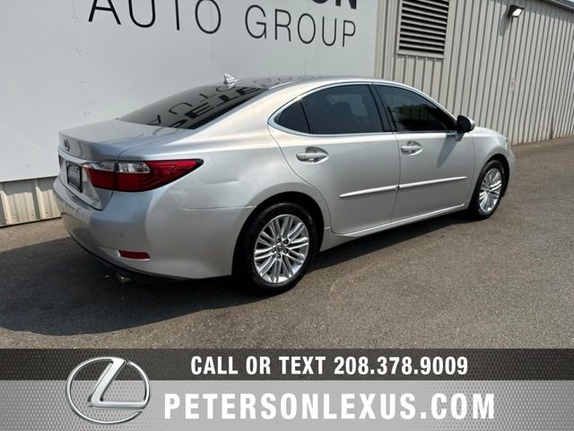 Used 2013 Silver Lexus Premium image 4
