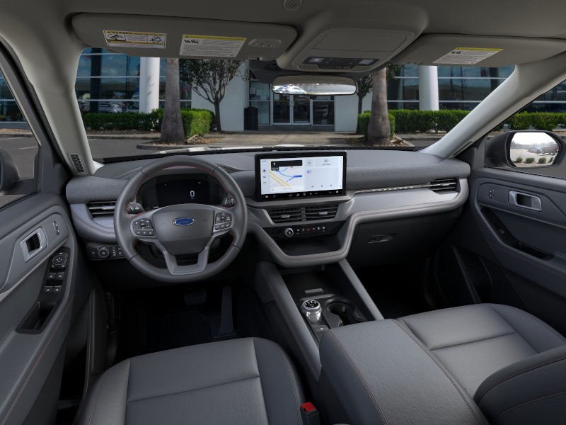 2025 Ford Explorer Active - Photo 9