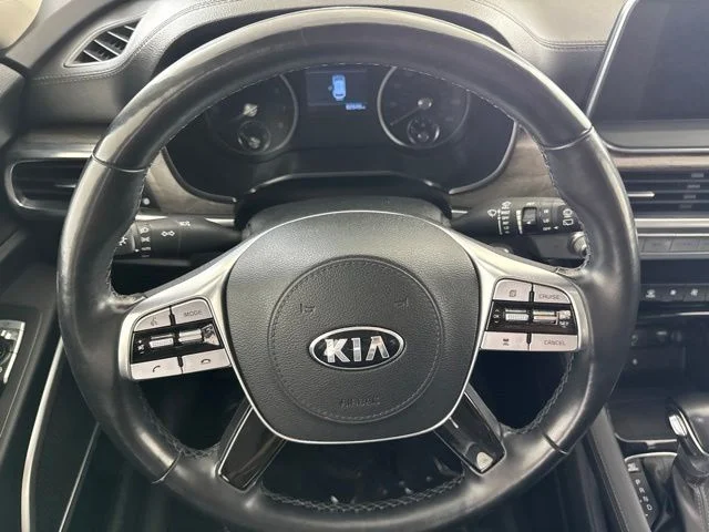 Used 2020 Gray Kia EX image 25