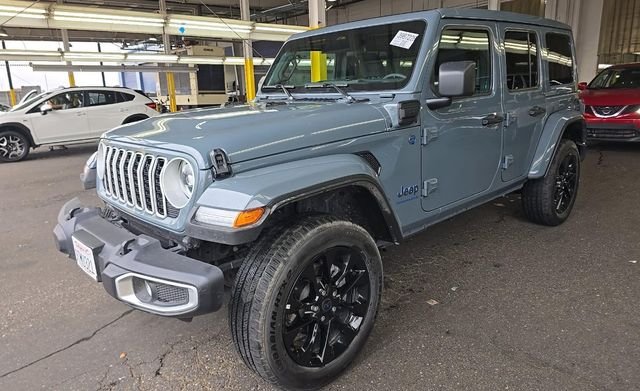 2025 Jeep Wrangler Sahara 4xe