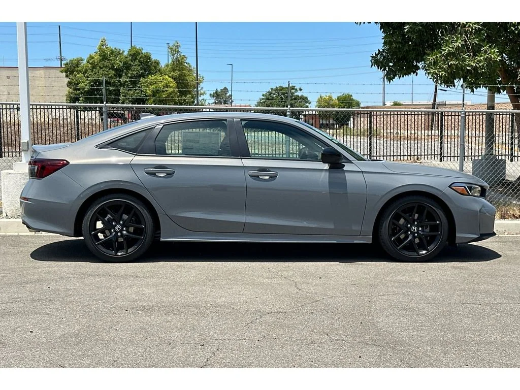 New 2026 Urban Gray Pearl Honda Sport image 3