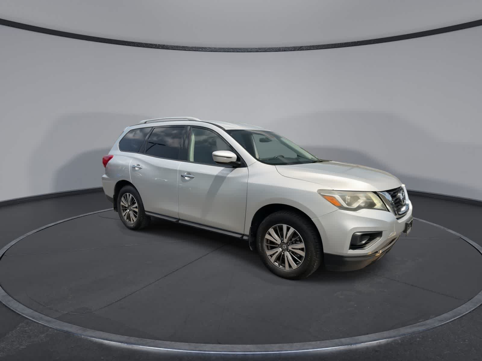 Used 2017 Nissan Pathfinder S with VIN 5N1DR2MM5HC913889 for sale in Troy, NY