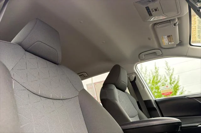Certified Used 2025 ICE CAP Toyota  image 17