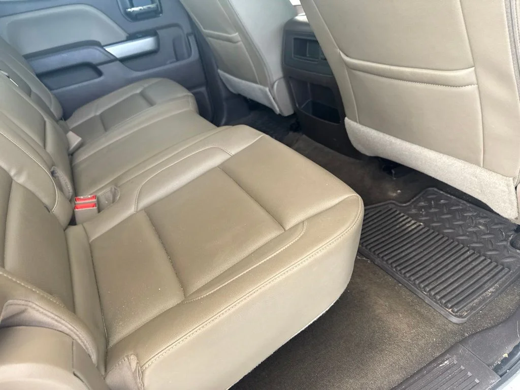 Used 2018 Summit White Chevrolet LTZ image 17