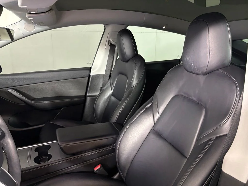 Used 2022 Midnight Silver Metallic Tesla Performance image 18