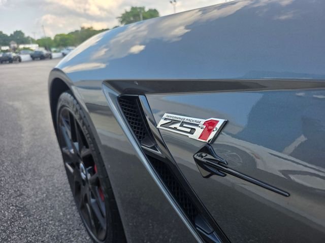 Used 2016 Gray Chevrolet Stingray Z51 image 6