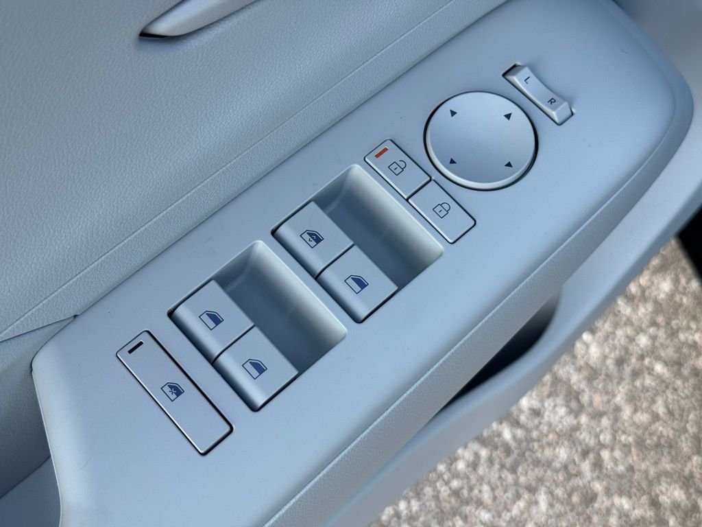 Used 2026 Gray Hyundai SE image 18