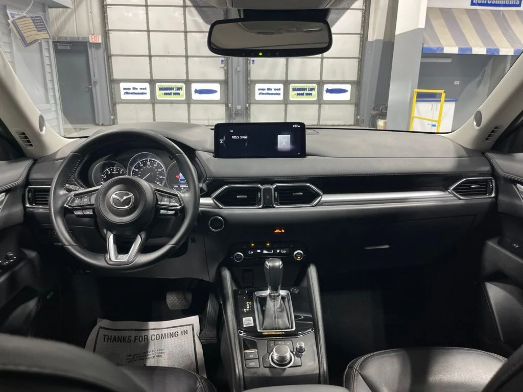 Used 2021 Snowflake White Pearl Mazda Touring image 29