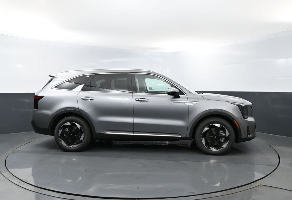New 2026 Steel Gray Kia EX image 4