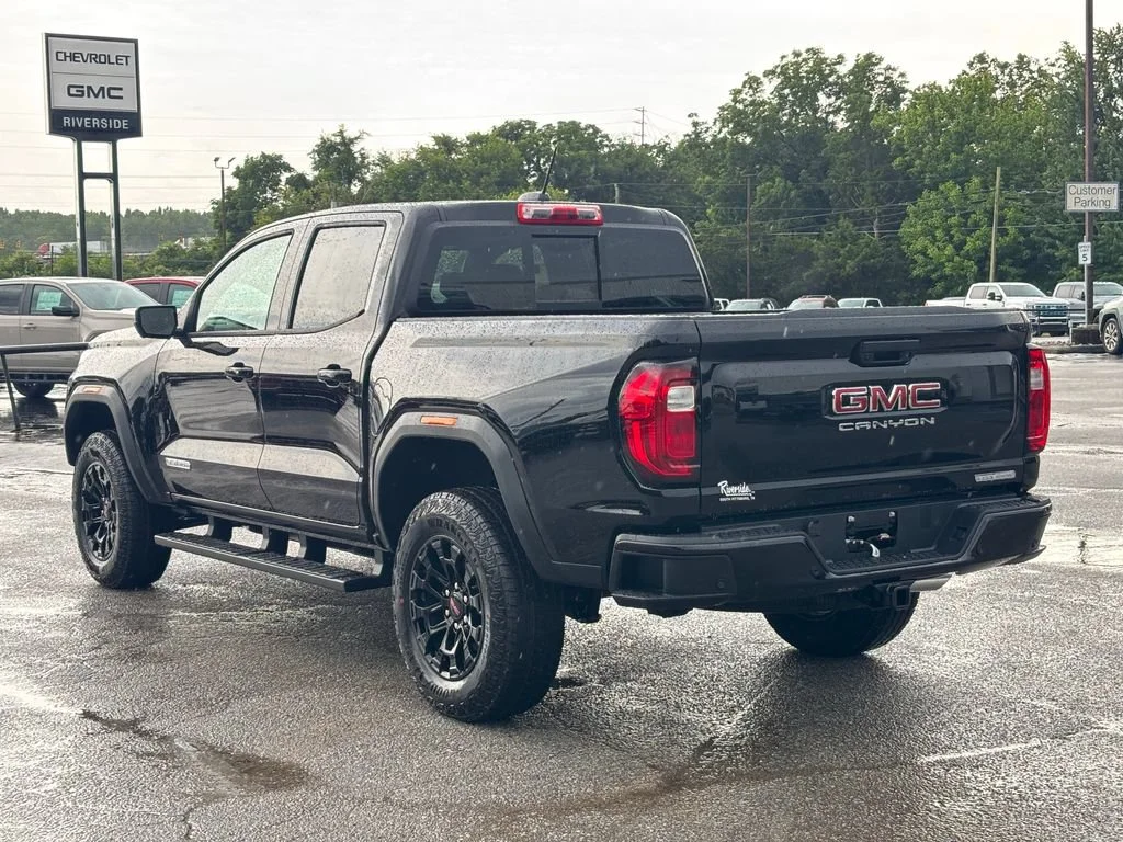 New 2026 Onyx Black GMC Elevation image 8