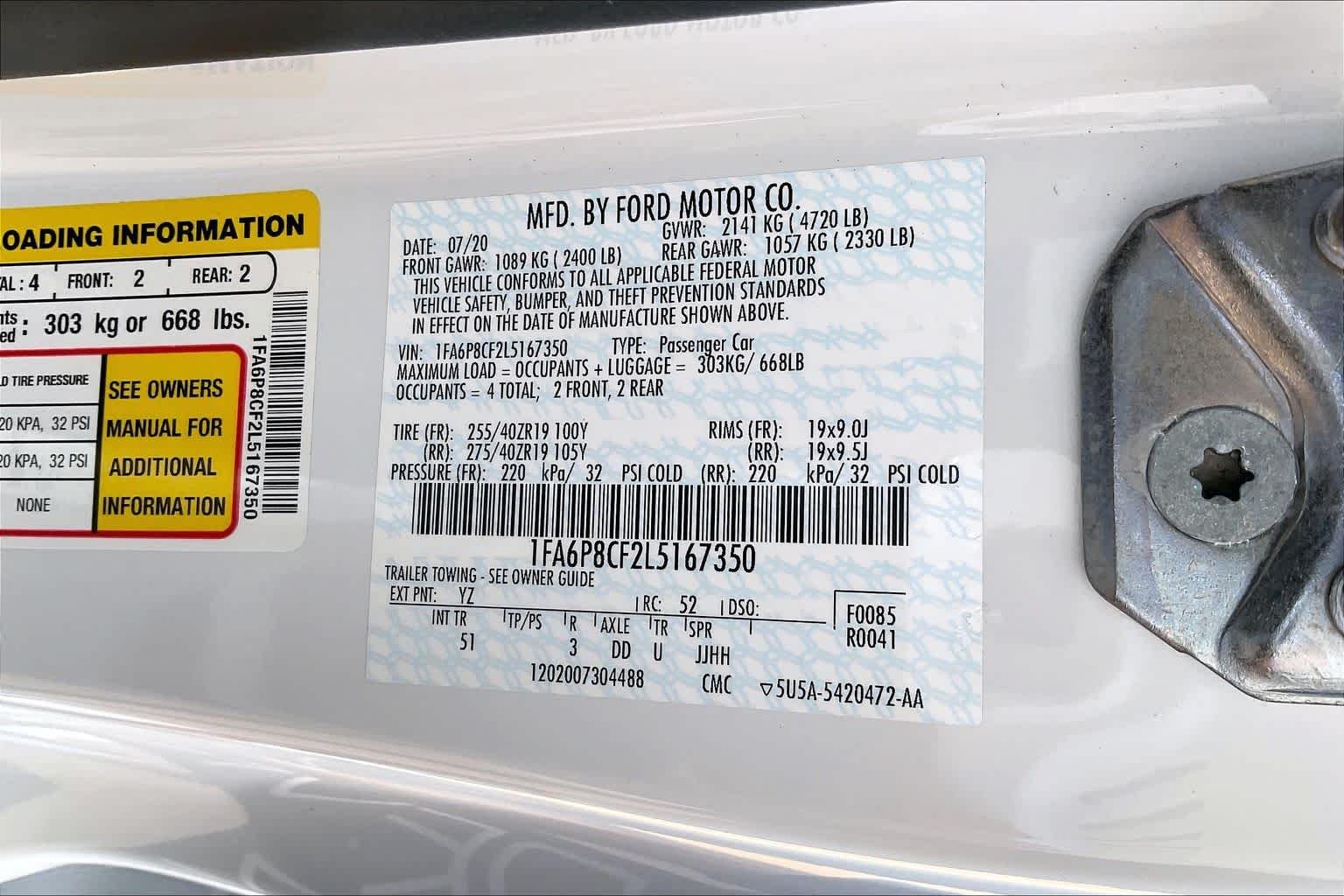 Used 2020 Oxford White Ford GT Premium image 34