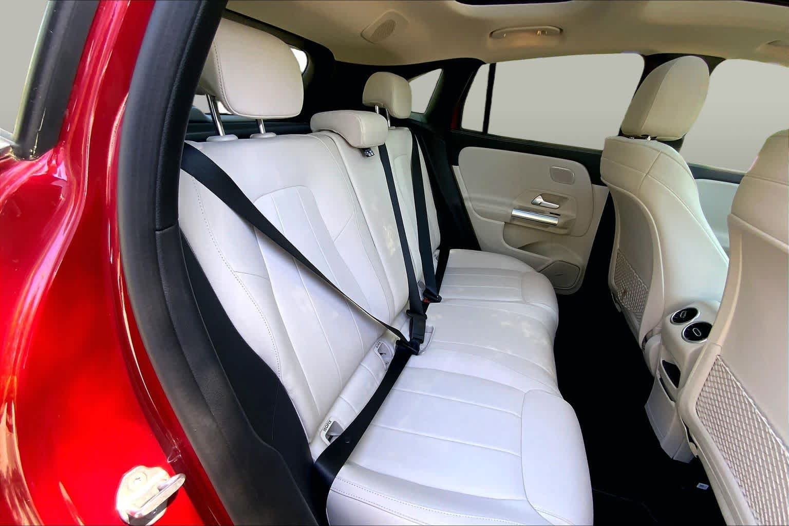 Used 2021 Patagonia Red Metallic Mercedes-Benz GLA 250 image 19