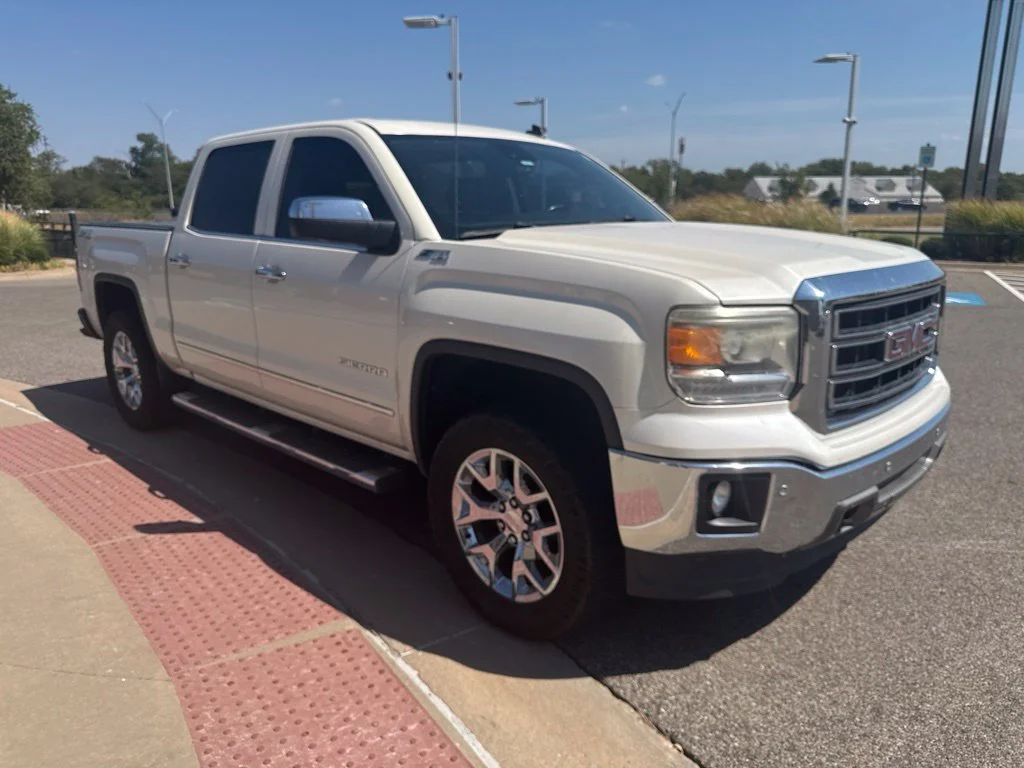 Used 2014 White GMC SLT image 3