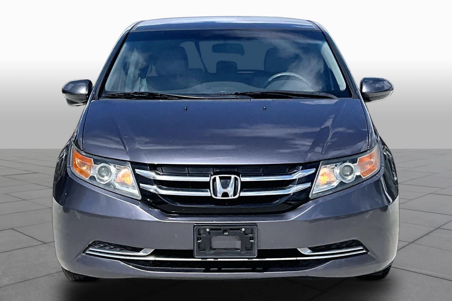 Used 2015 Alabaster Silver Metallic Honda EX image 4