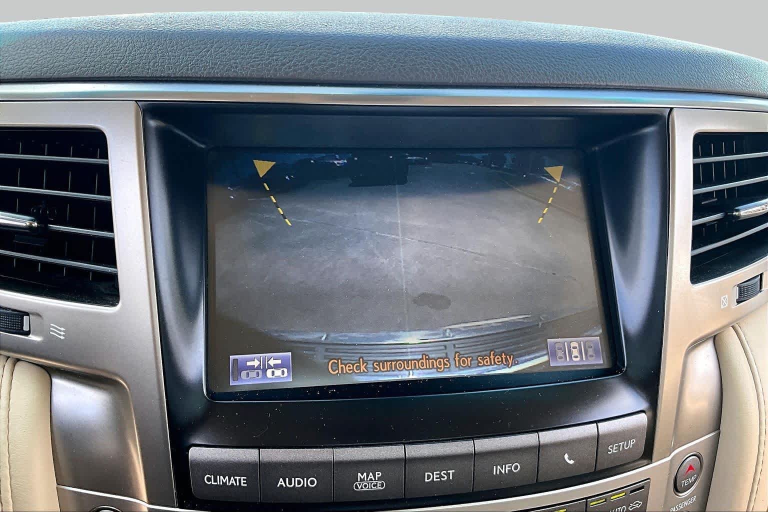 Used 2014 Starfire Pearl Lexus  image 24
