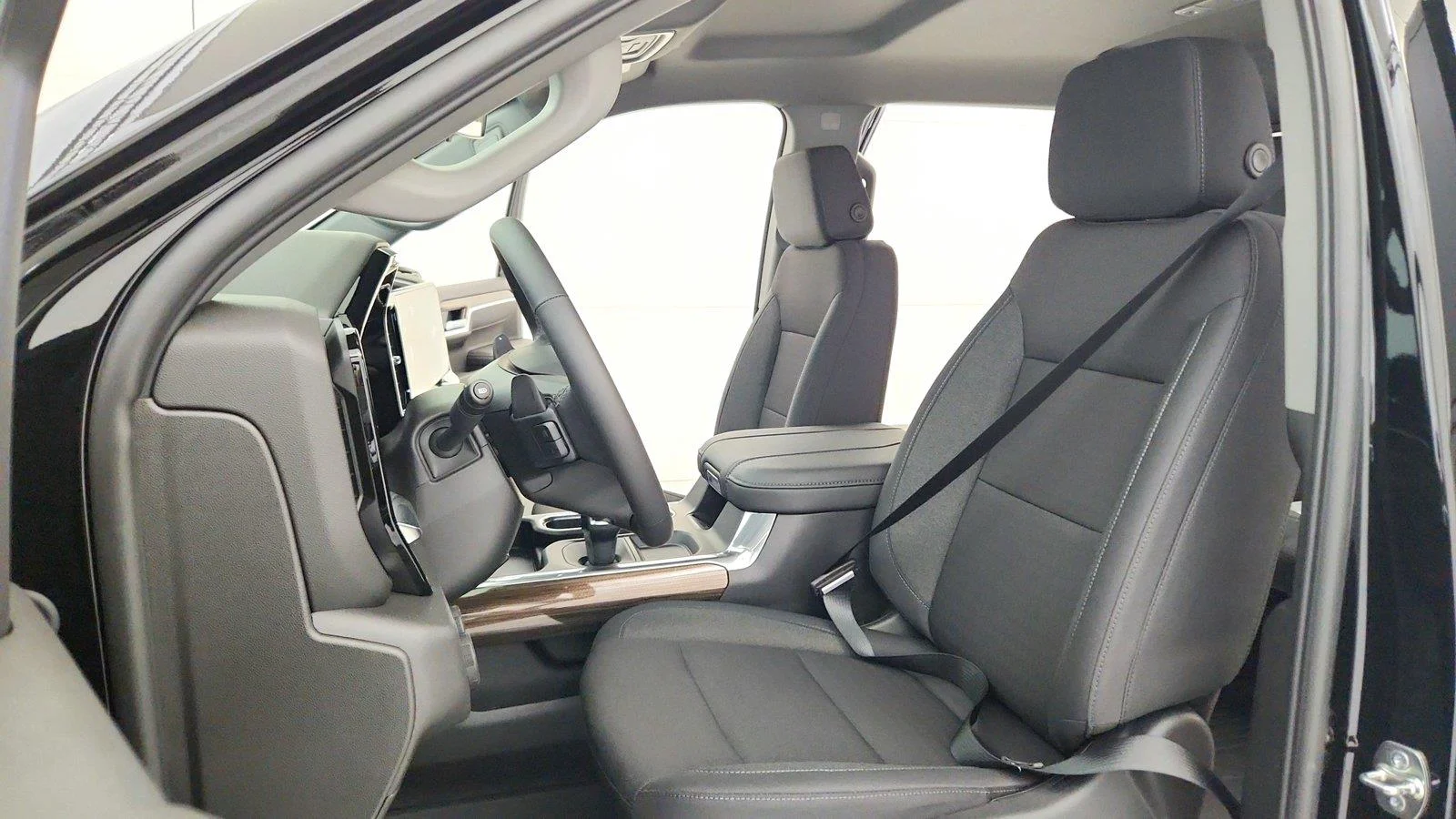 2026 Chevrolet Silverado 1500 LT Trail Boss - Photo 24
