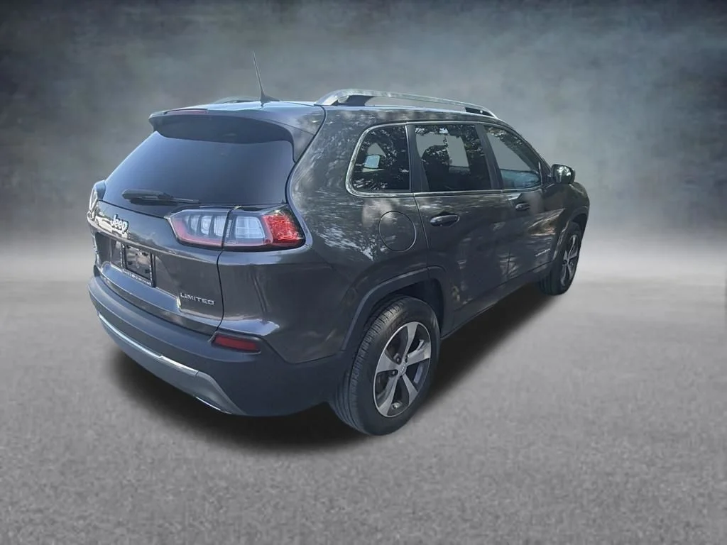 Used 2019 Gray Jeep Limited image 5