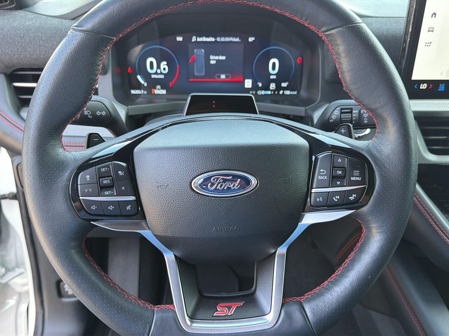 Used 2025 Star White Metallic Tri-Coat Ford ST image 22