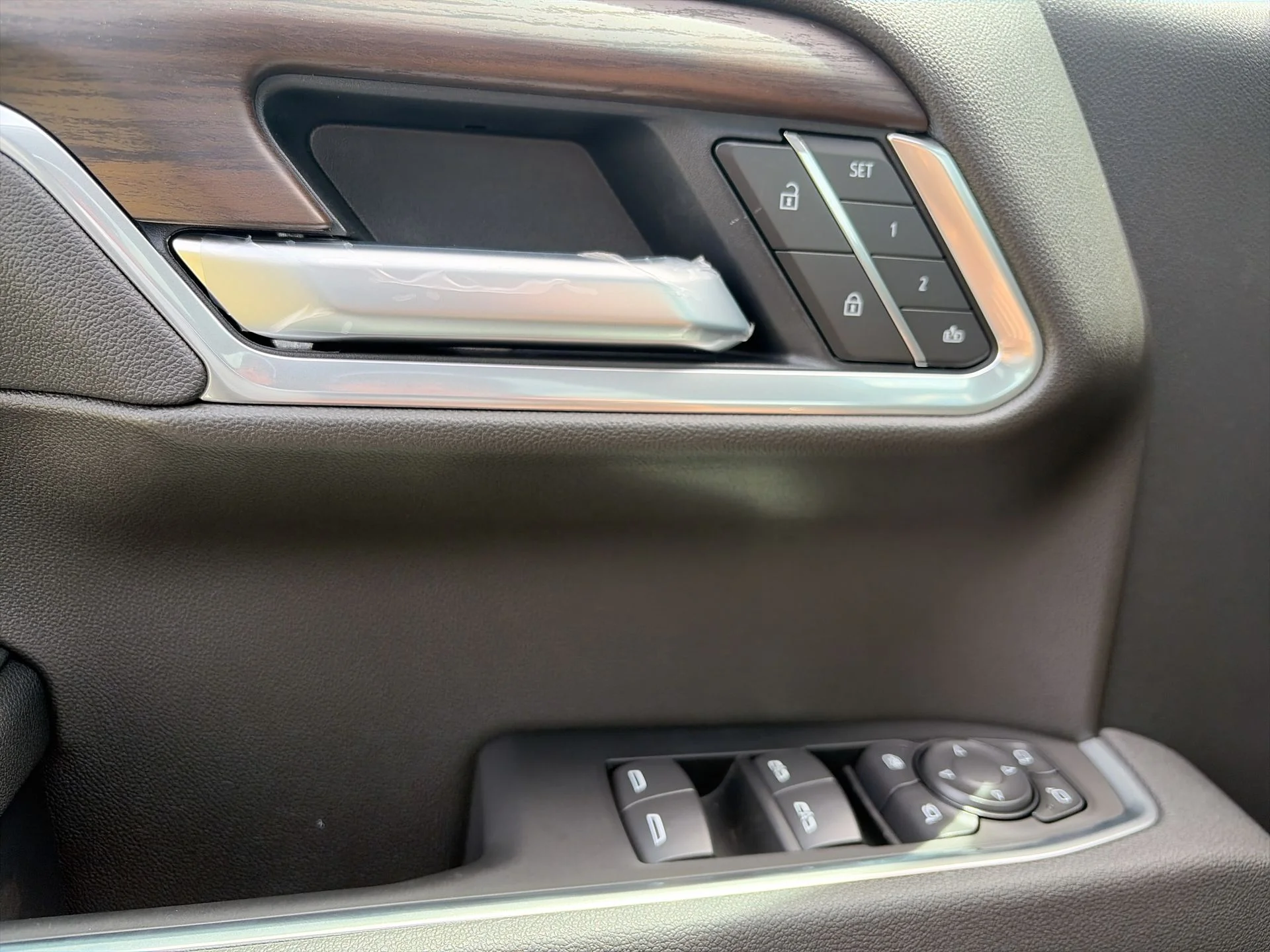 2026 GMC Sierra 1500 SLT - Photo 73