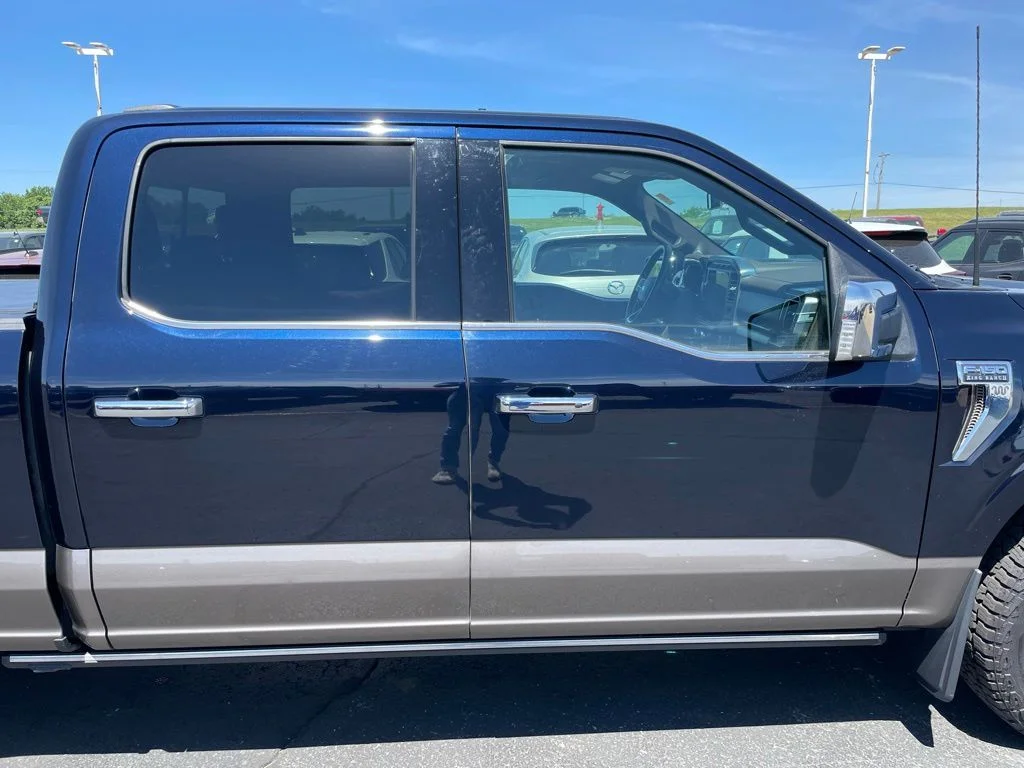 Used 2023 Antimatter Blue Metallic Ford King Ranch image 32