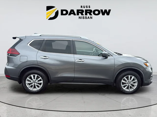 Used 2018 Gray Nissan SV image 6