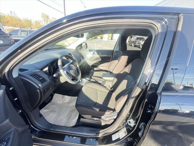 2025 Mitsubishi Outlander Sport ES - Photo 11