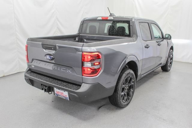New 2026 Carbonized Gray Metallic Ford XLT image 10