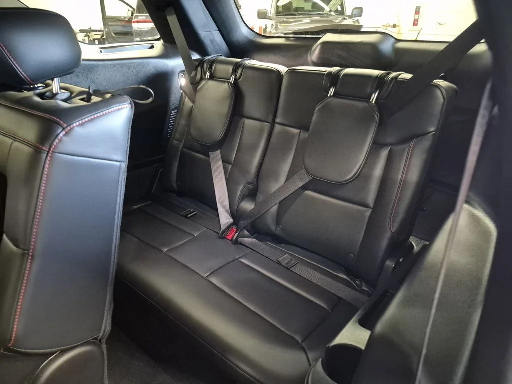 Used 2025 Vapor Blue Metallic Ford ST-Line image 17