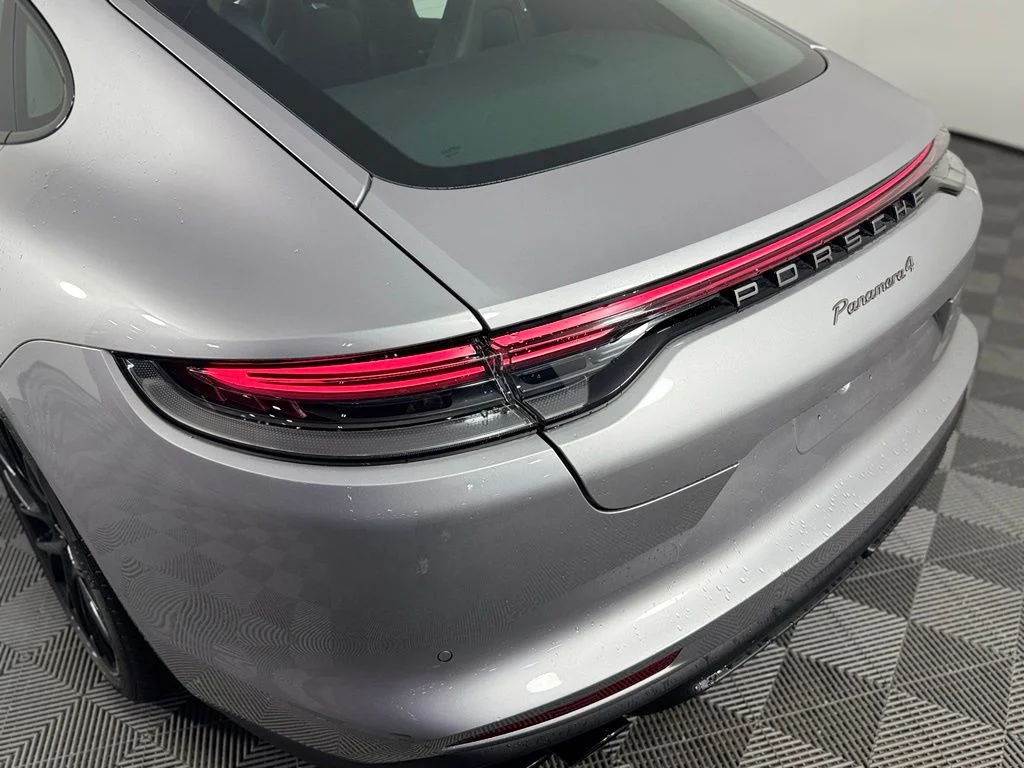 Used 2023 Silver Porsche 4 image 10