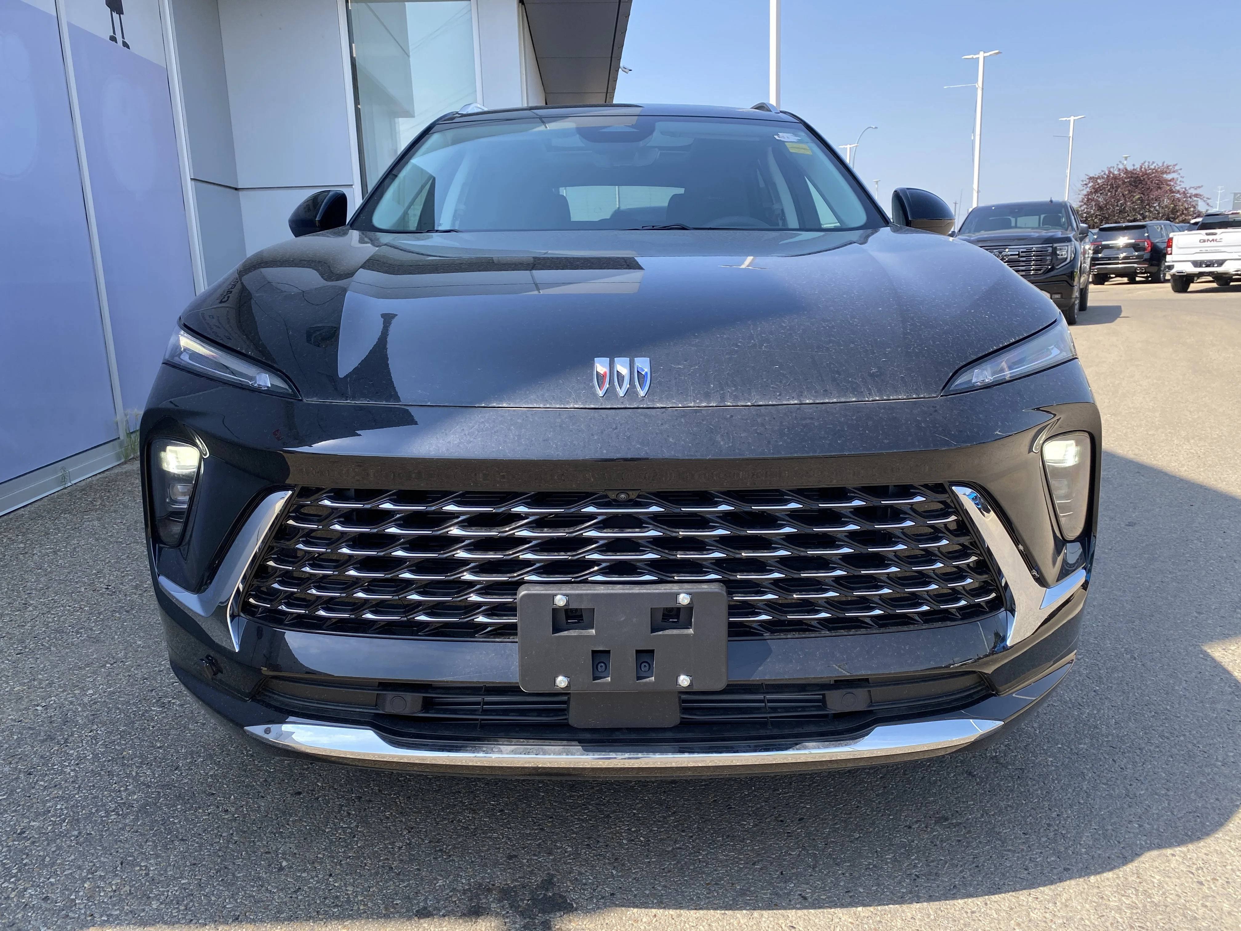 New 2026 EBONY TWILIGHT METALLIC Buick Avenir image 9