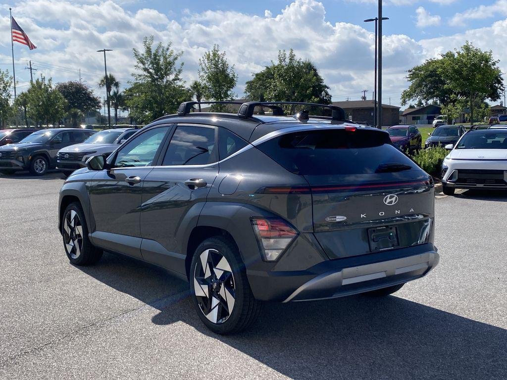New 2026 Ecotronic Gray Pearl Hyundai Limited FWD image 6