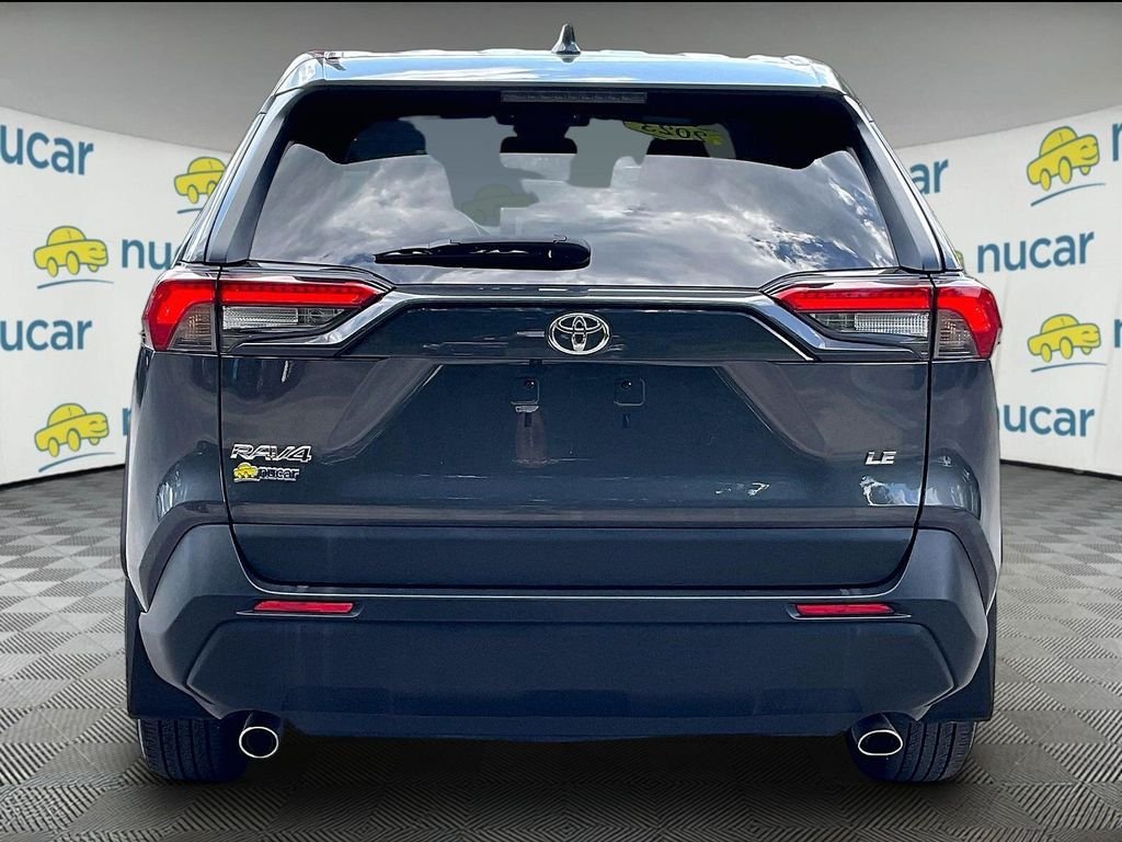 Used 2023 Gray Toyota LE image 5