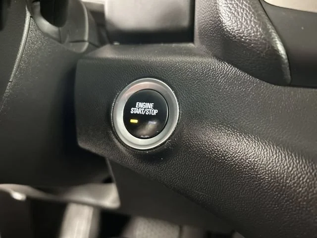 Used 2018 RED QUARTZ TINTCOAT GMC Denali image 13