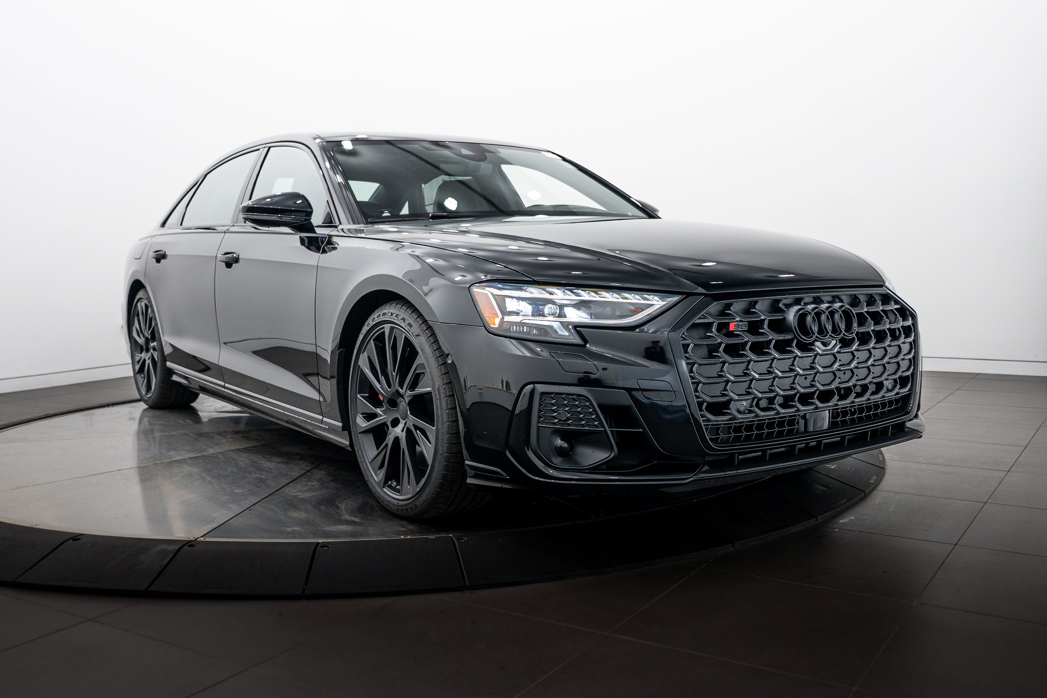 New 2026 Black Audi 4.0T image 2