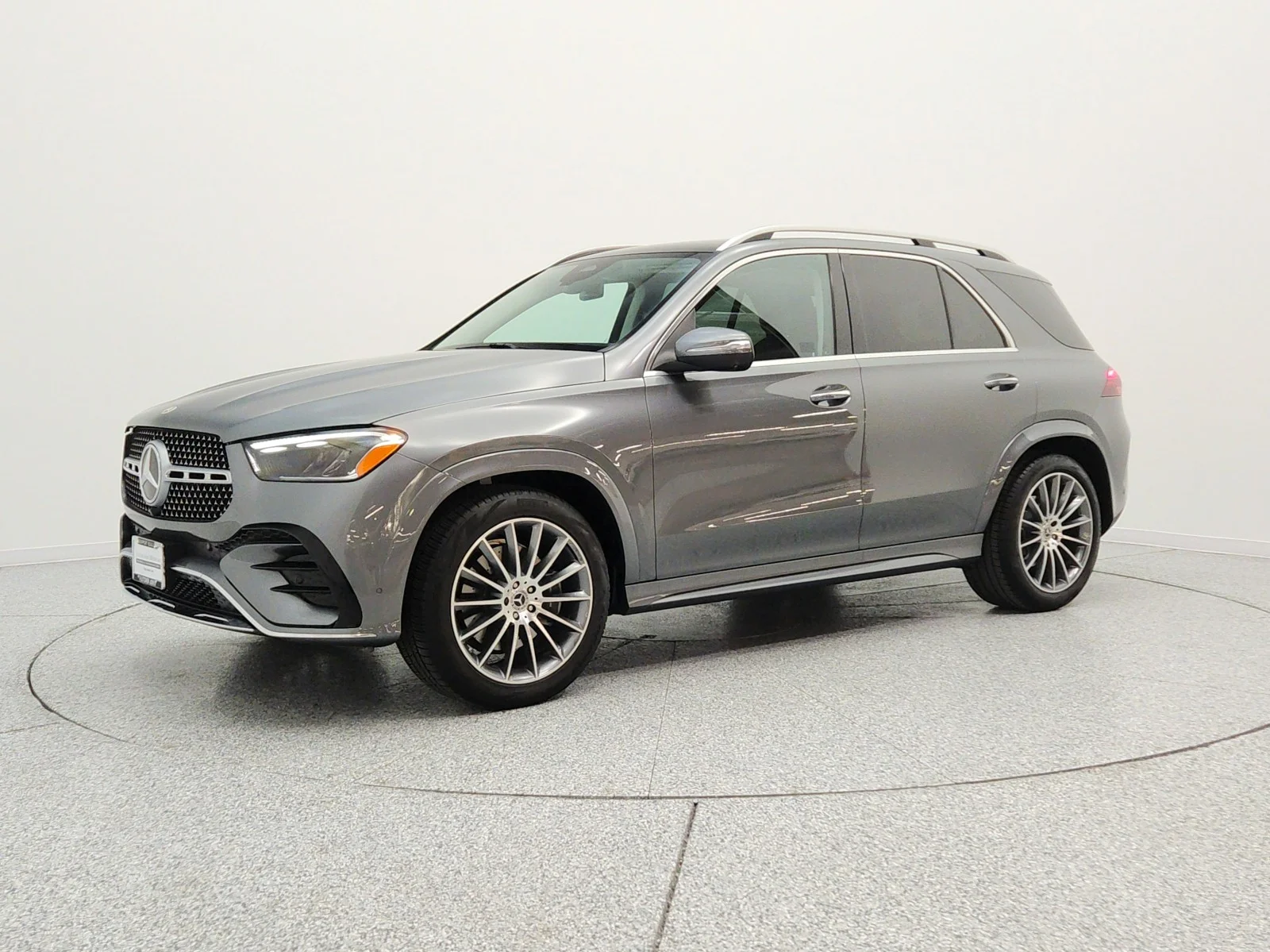 Used 2025 Selenite Grey Metallic Mercedes-Benz GLE 350 SUV image 1