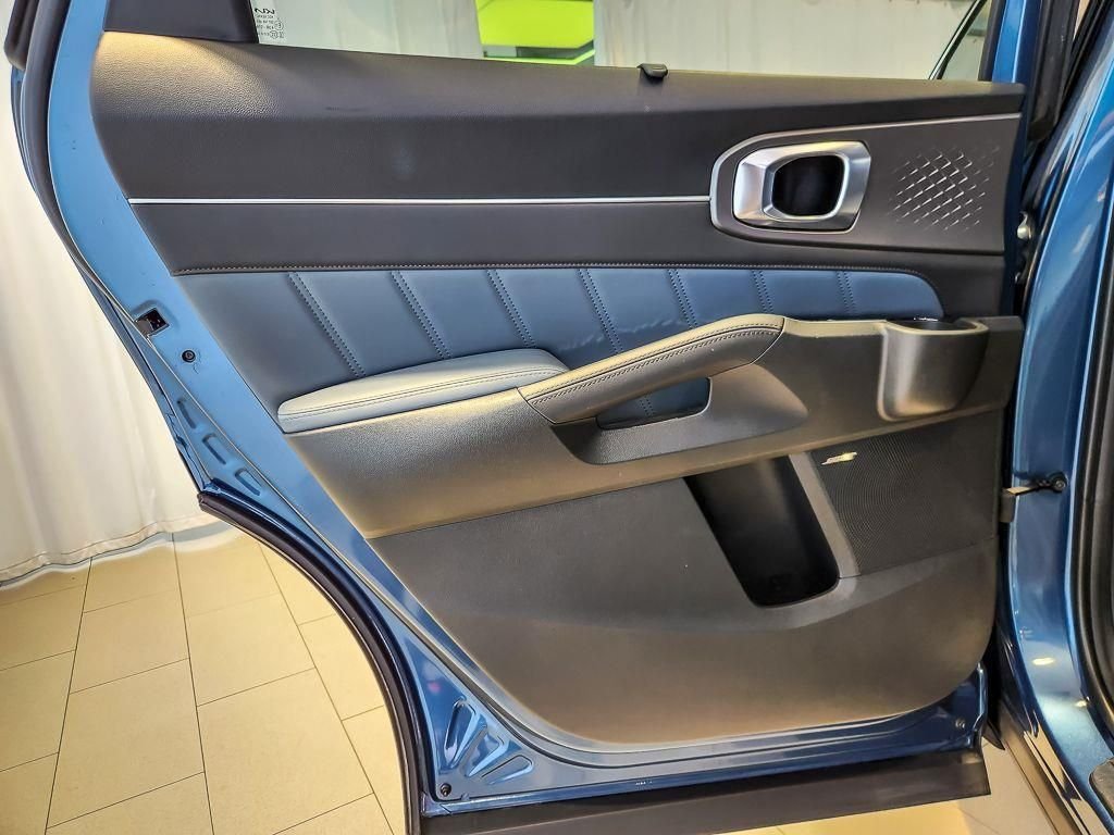Used 2025 Mineral Blue Kia SX Prestige image 19