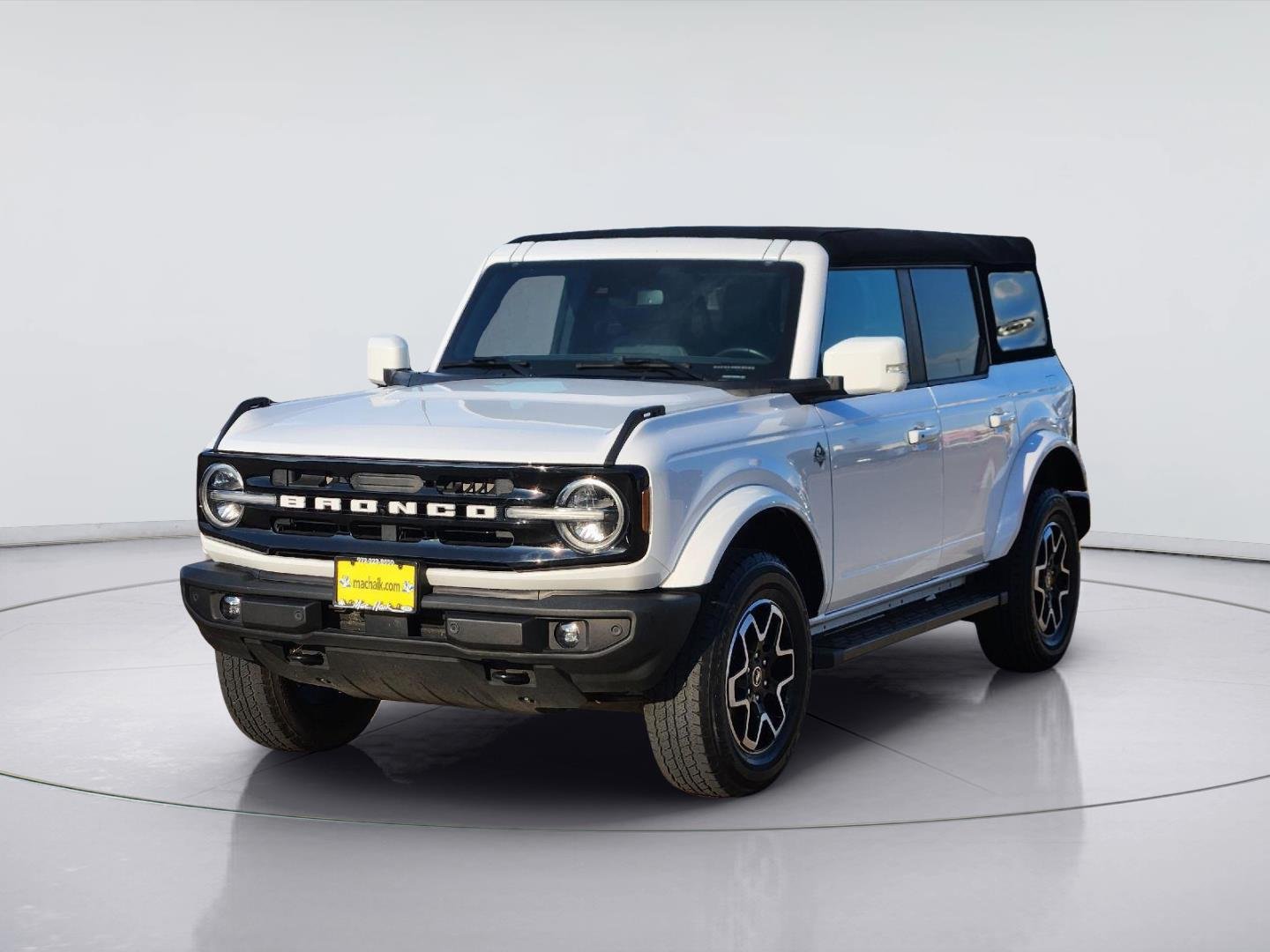 Used 2023 Oxford White Ford Outer Banks image 3