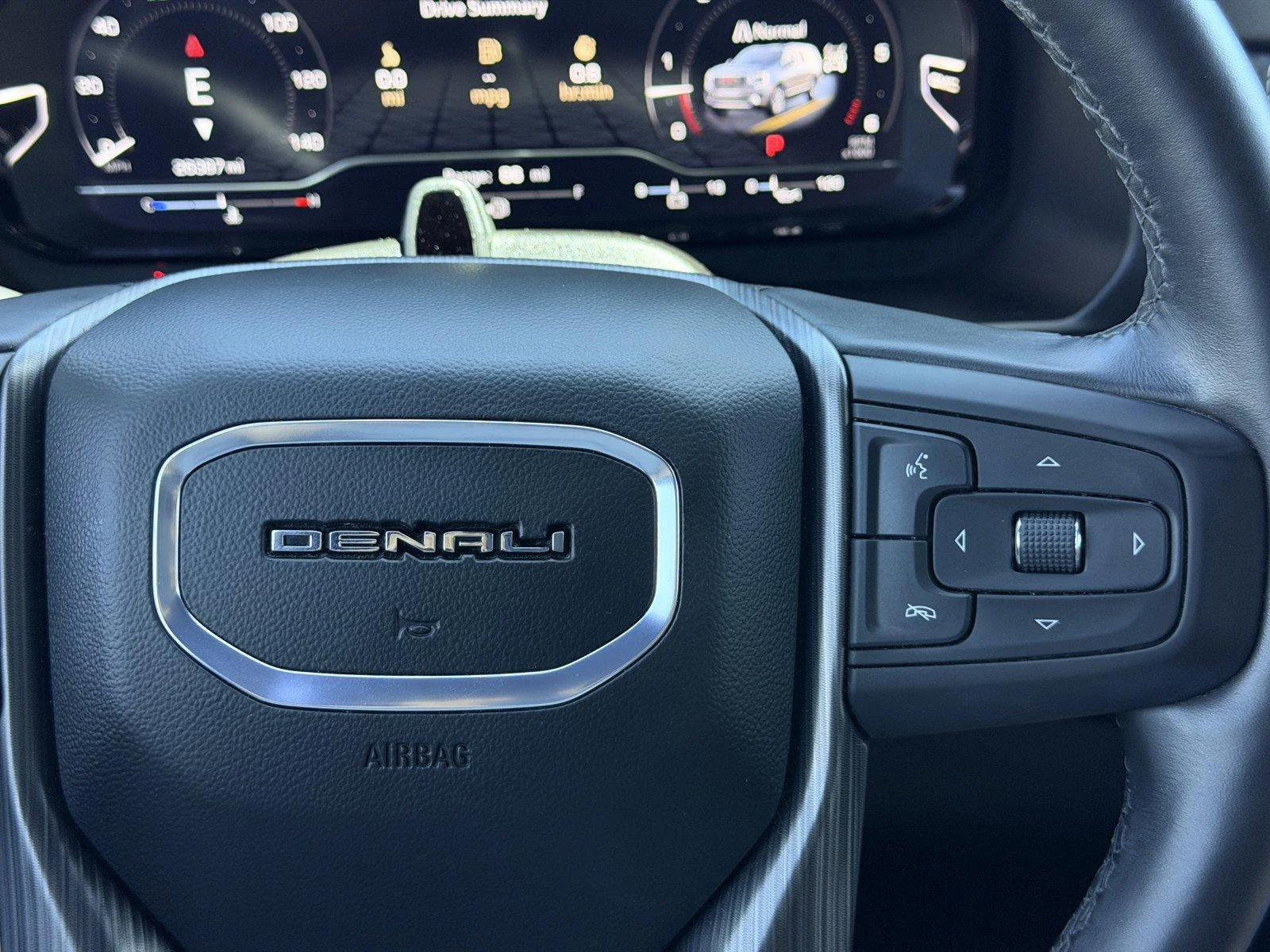 Used 2024 Sterling Metallic GMC Denali Ultimate image 29