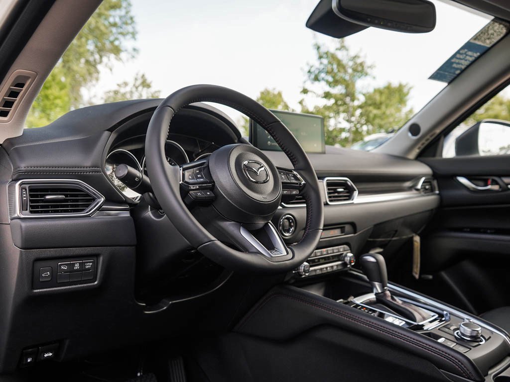 2025 Mazda CX-5 S Carbon Edition - Photo 19