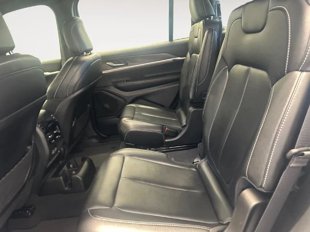 Used 2024 White Jeep Limited image 13
