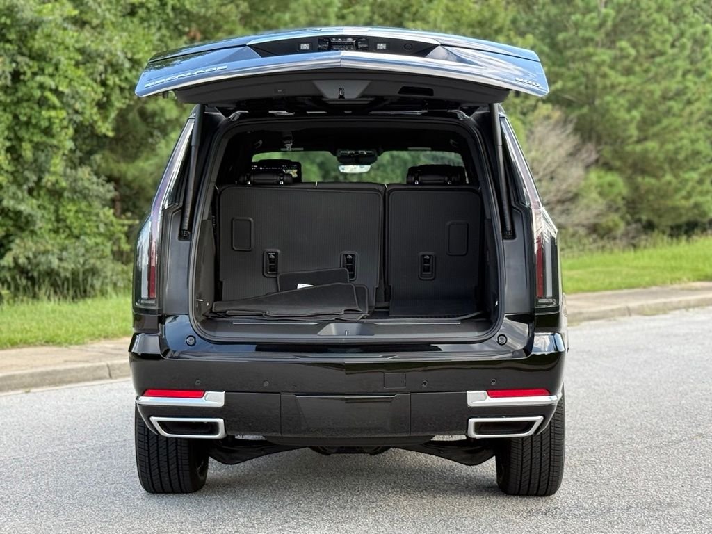 Used 2026 Black Cadillac Luxury image 15