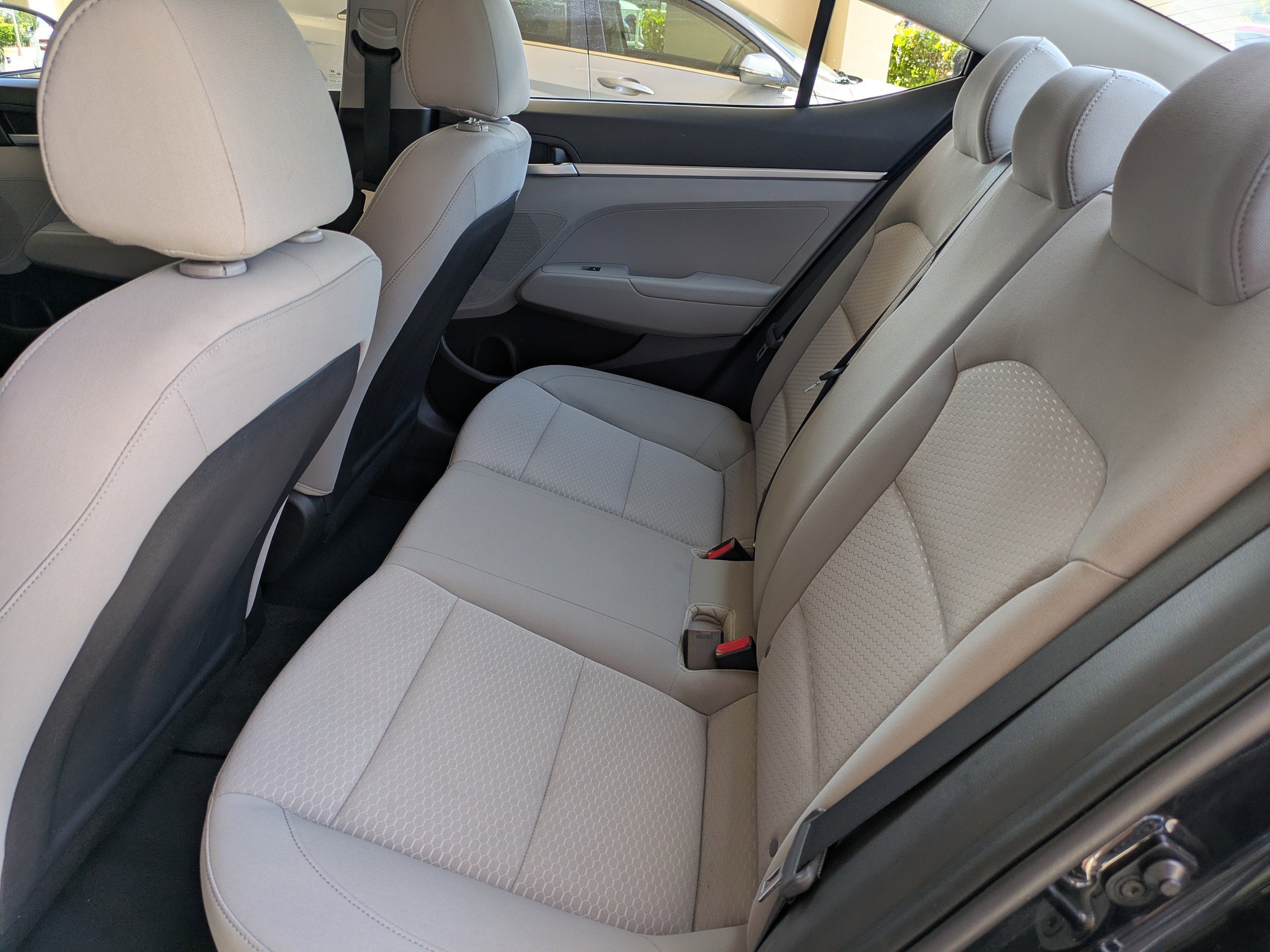 2020 Hyundai Elantra SE - Photo 12