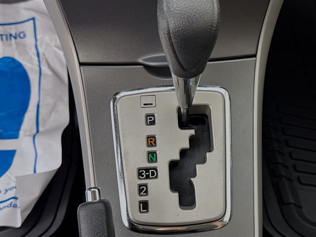 Used 2012 Classic Silver Metallic Toyota S image 19