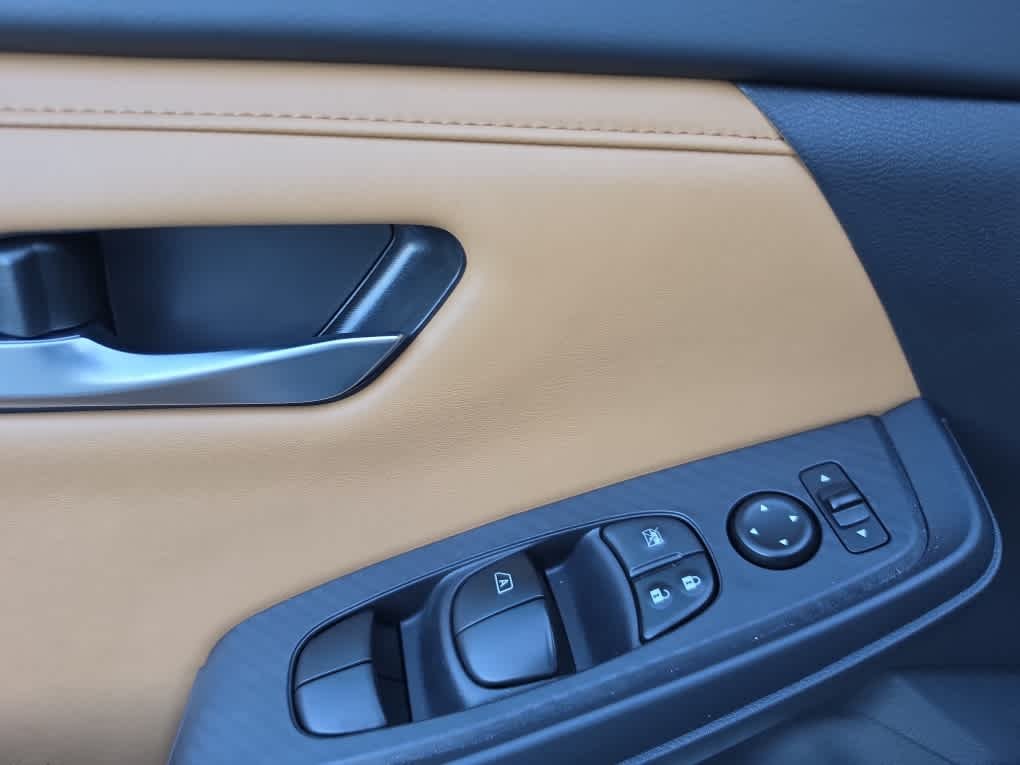 Used 2024 GUN METALLIC Nissan SV image 18