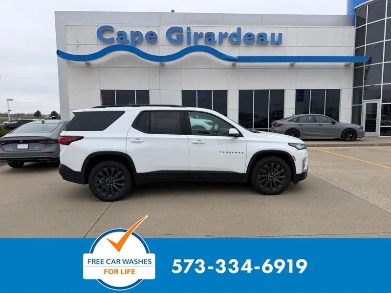 2023 Chevrolet Traverse AWD RS's photo