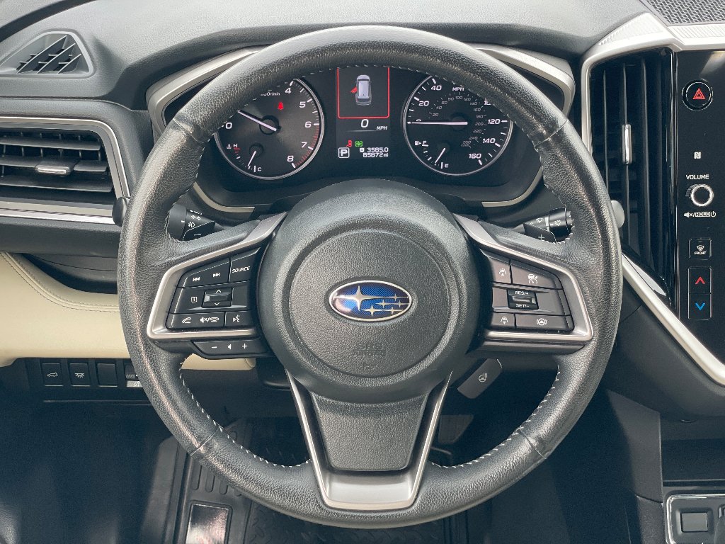 Used 2023 Crystal White Pearl Subaru Limited image 5