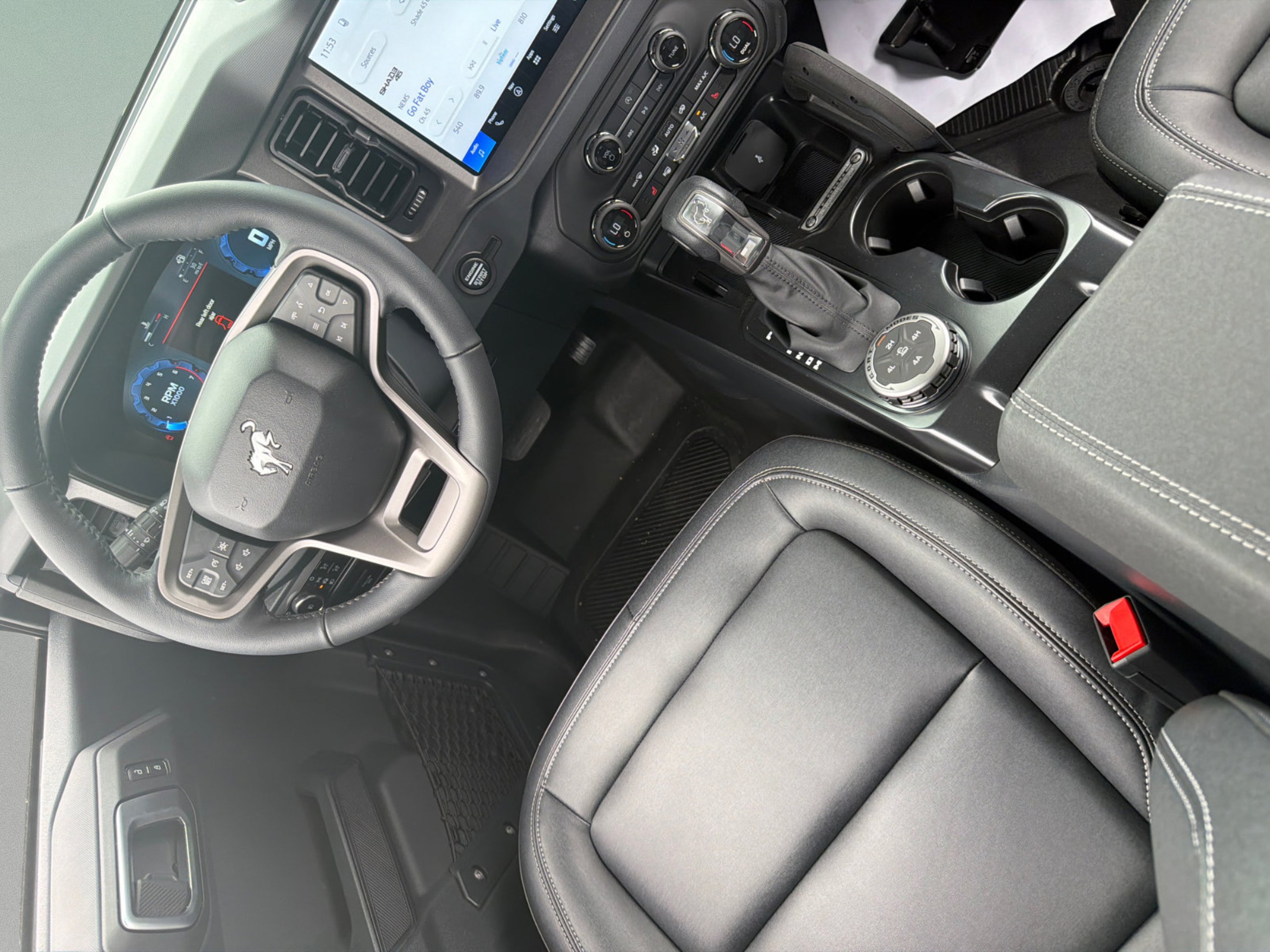 New 2026 Carbonized Gray Metallic Ford Big Bend® image 15