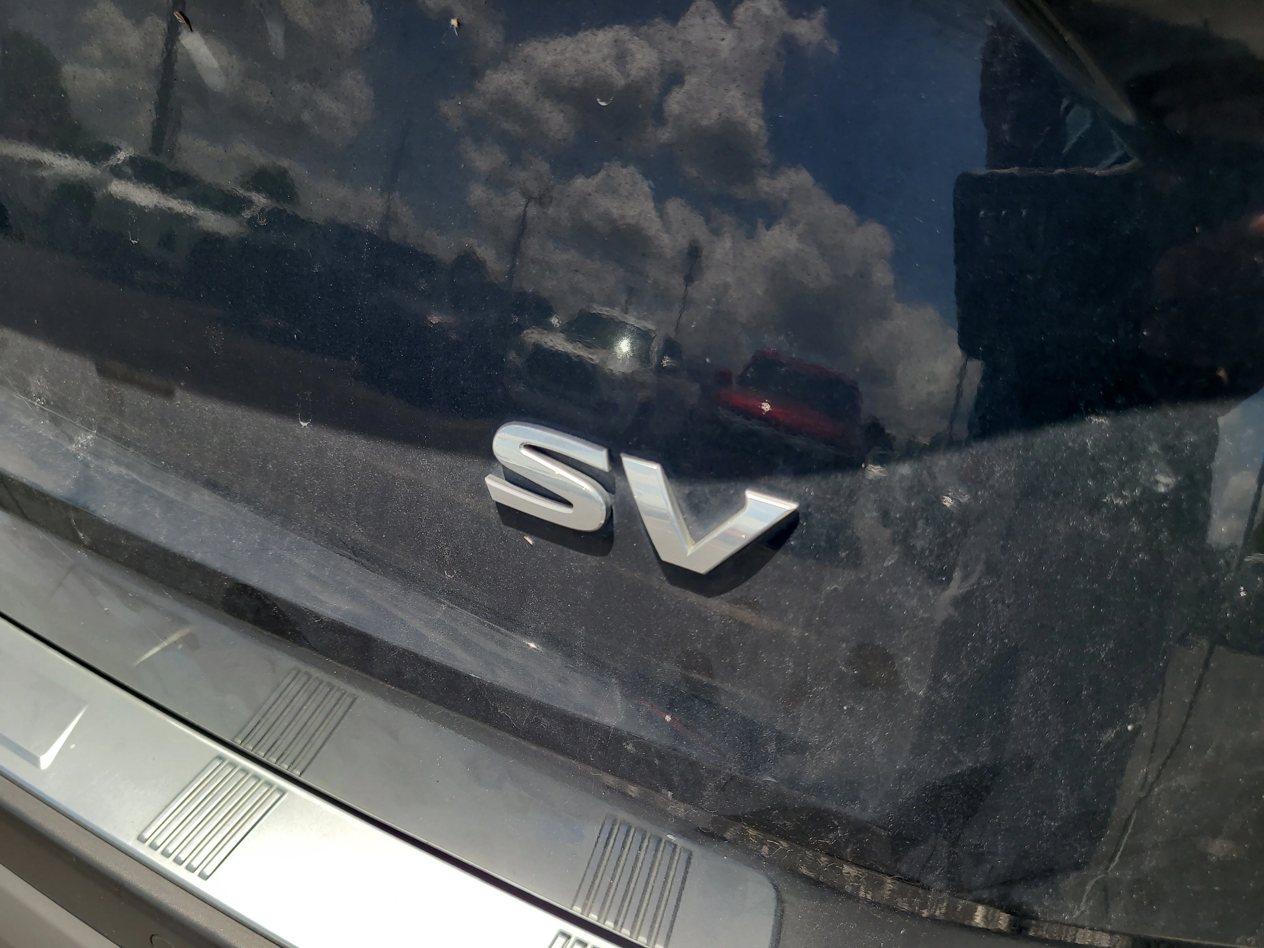 Used 2023 Super Black Nissan SV image 9